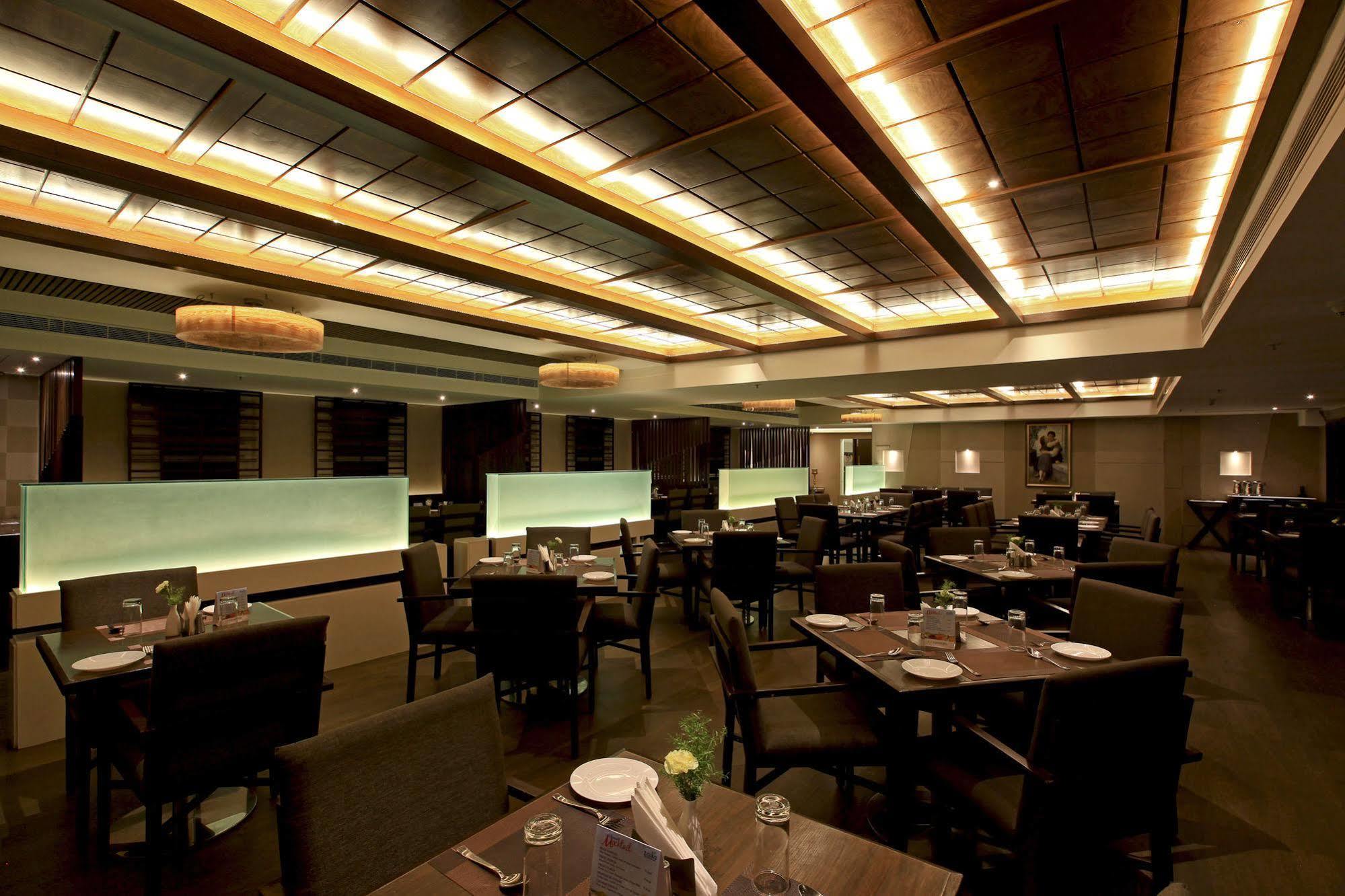 Goutham Grand Hotel - Tenali Vijayawāda Exteriér fotografie